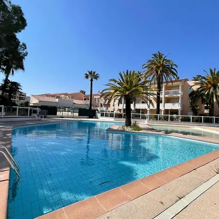Apartment In Golfe-juan With Pool Garden & Parking Vallauris