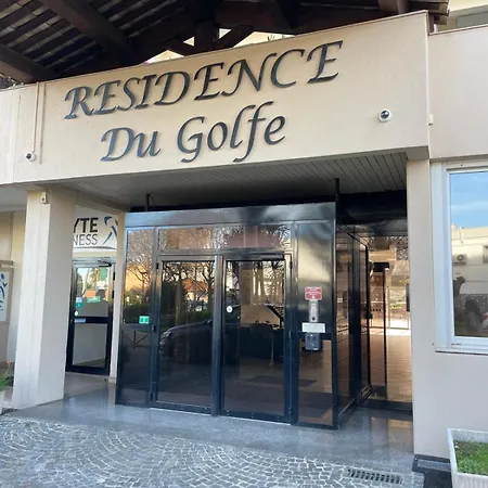 In Golfe-juan With Pool Garden & Parking Lägenhet