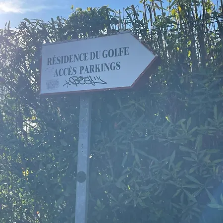 In Golfe-juan With Pool Garden & Parking *